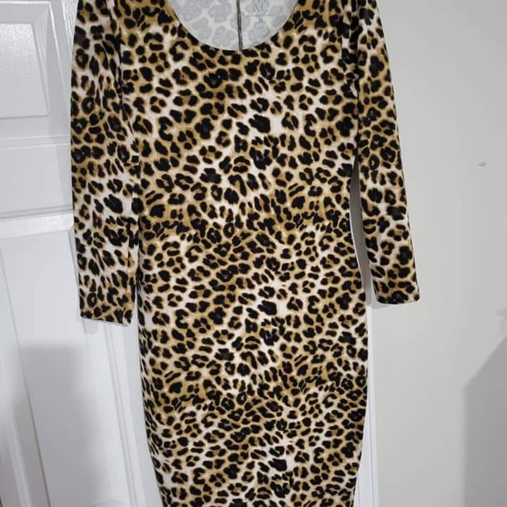 NY&C Cheetah Print Midi Dress